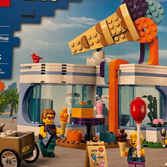 NEW Official Lego City Ice-Cream Shop Set #60363 - 296 Pieces - Picture 3 of 11